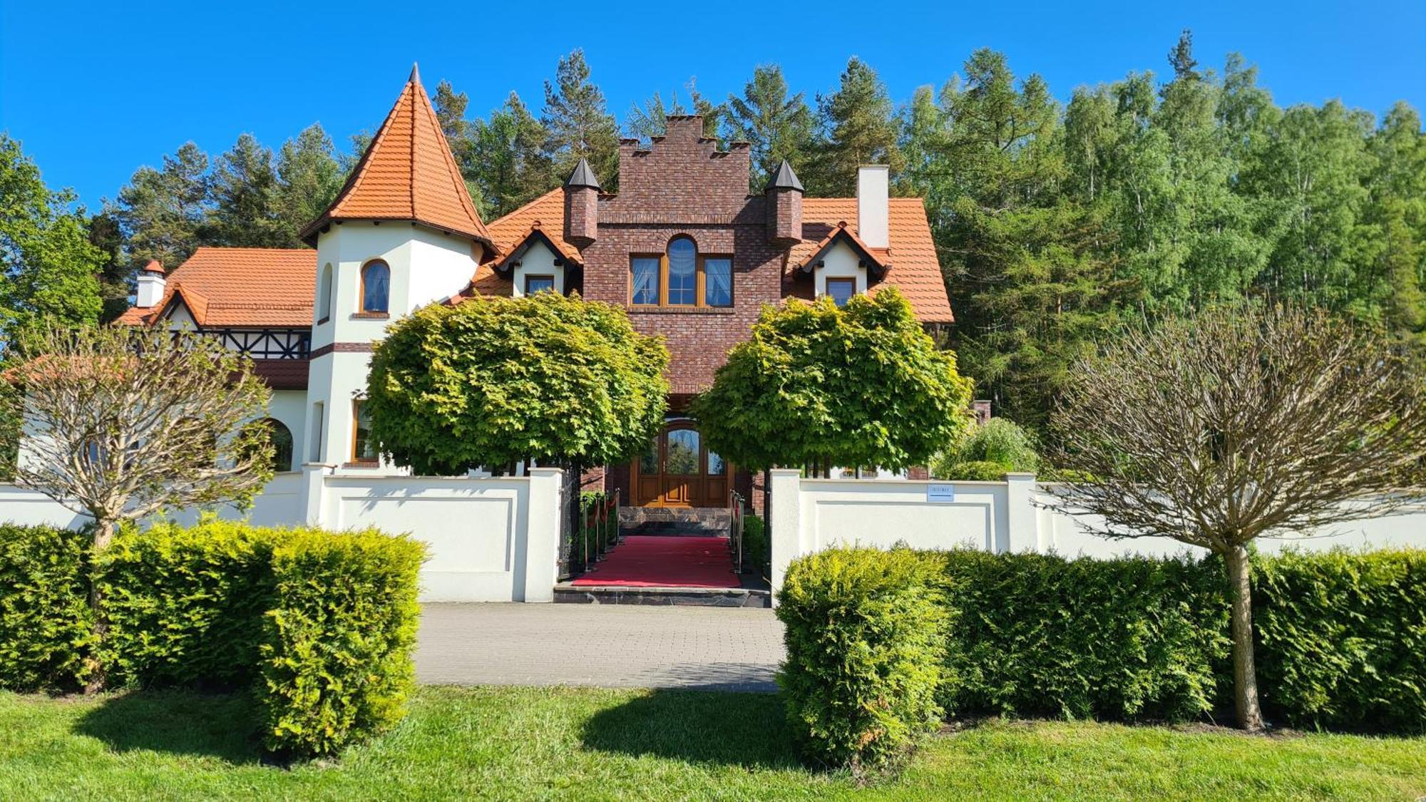 Hotel Krysztalowy Dworek Zbychowo Zewnętrze zdjęcie