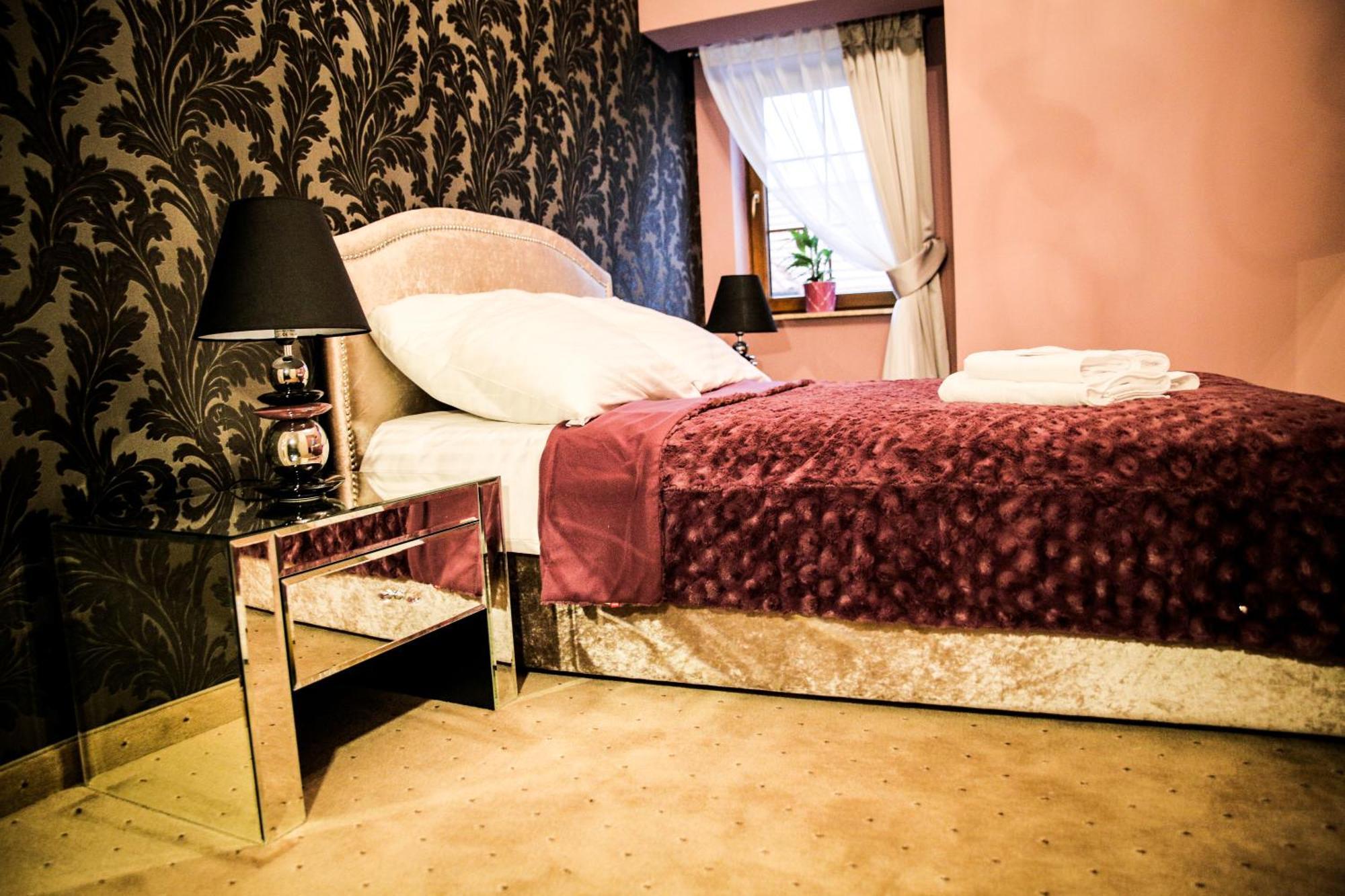 Hotel Krysztalowy Dworek Zbychowo Zewnętrze zdjęcie